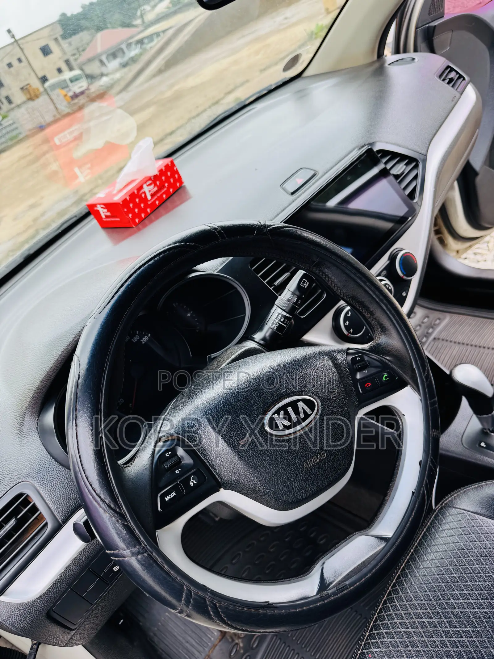 Kia Morning 2013 Off white