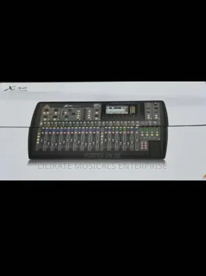 Behringer X-32 Digital Mixer