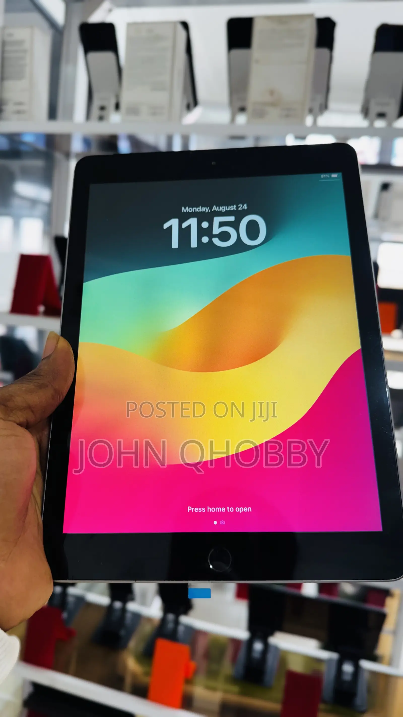 Apple iPad 9.7 32 GB Gray