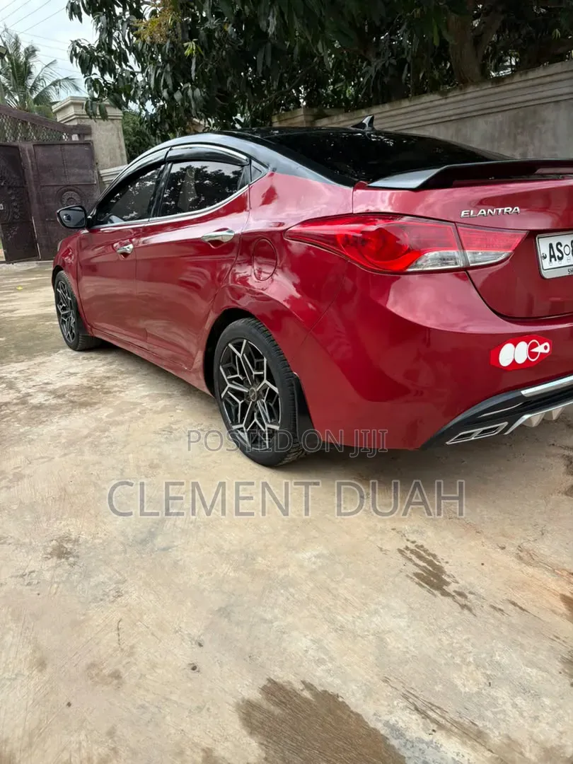 Hyundai Elantra 2013 Burgundy