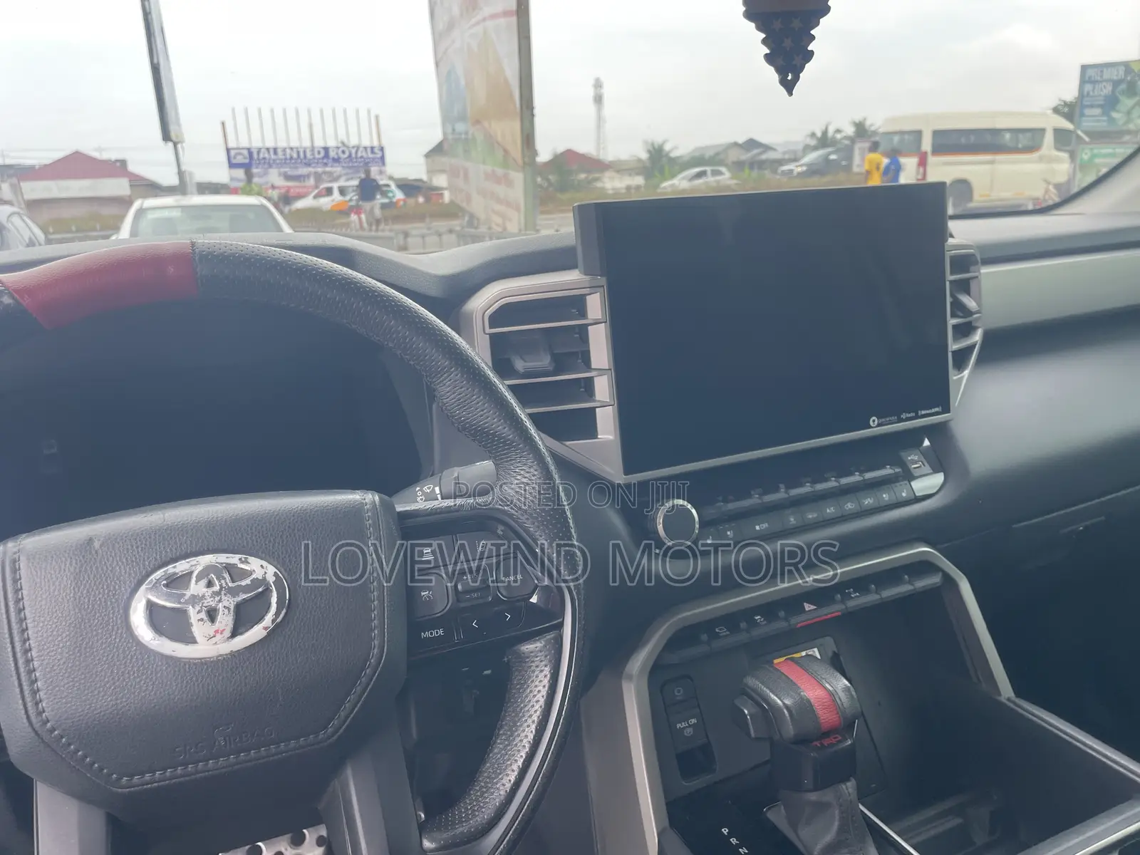 Toyota Tundra Hybrid 2024 Black