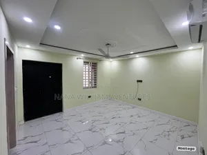 1bdrm Room & Parlour in East Legon, American House for rent