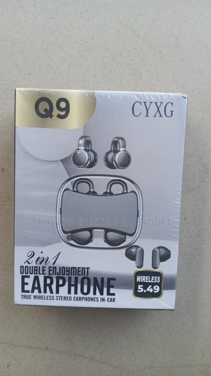 Double Enjoyment Earphone