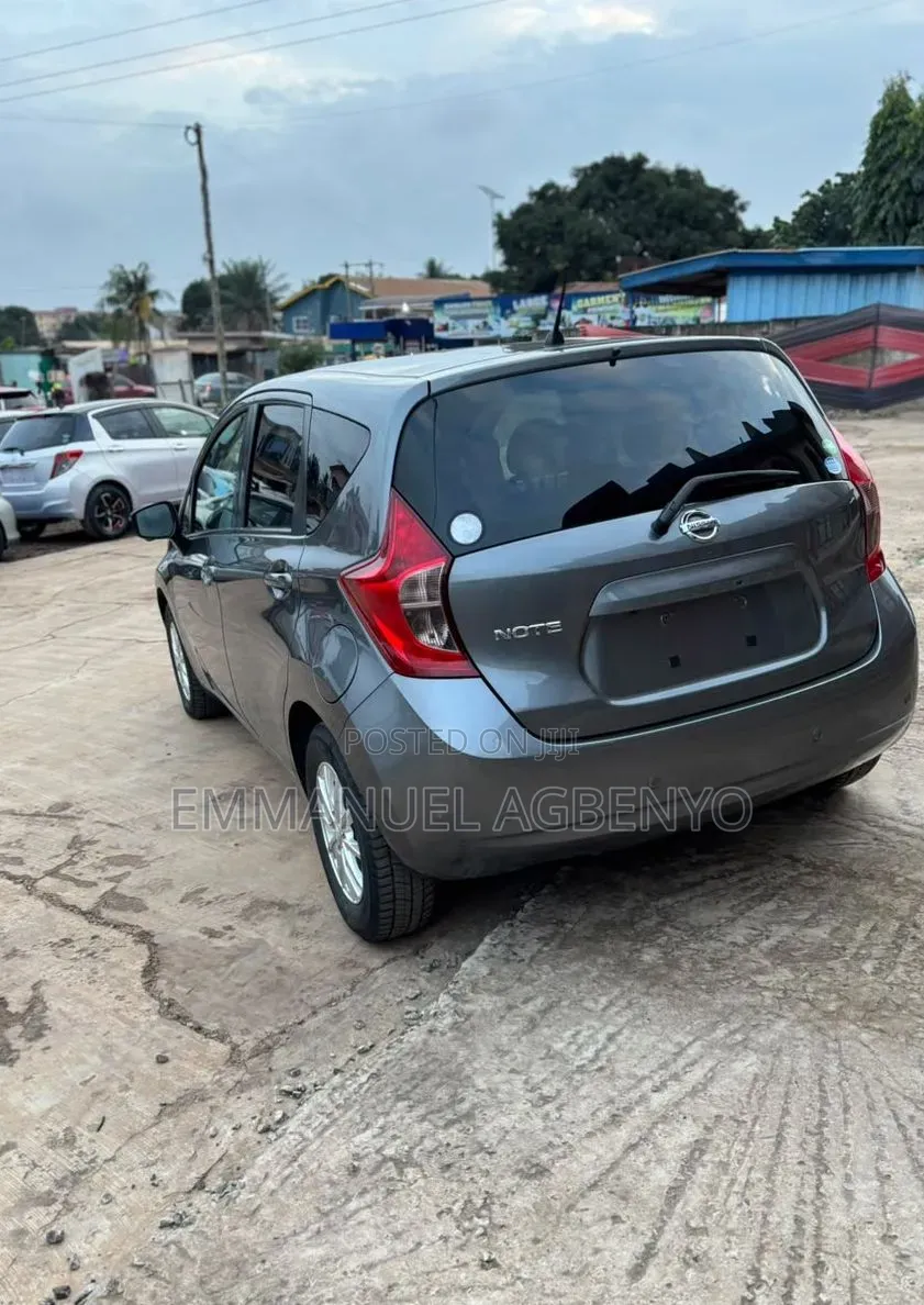 Nissan Note 2013 Silver