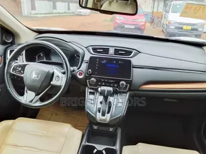 Honda CR-V 2021 White