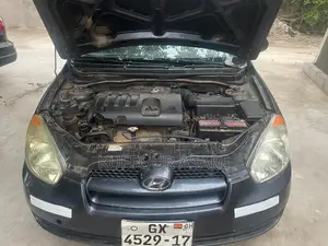 Hyundai Accent 2010 Blue