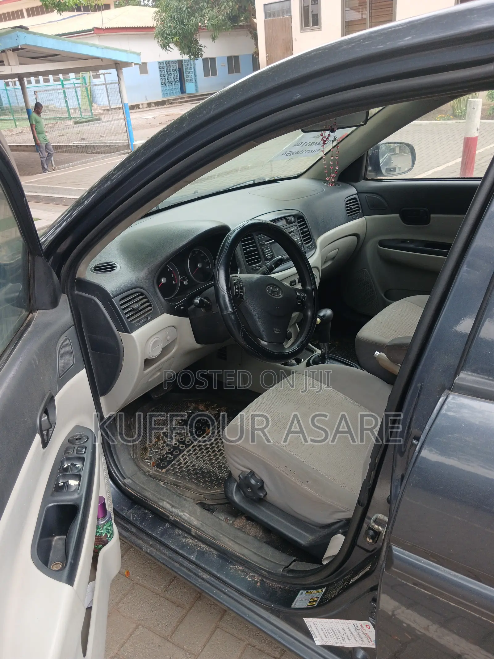Hyundai Accent 2010 Blue