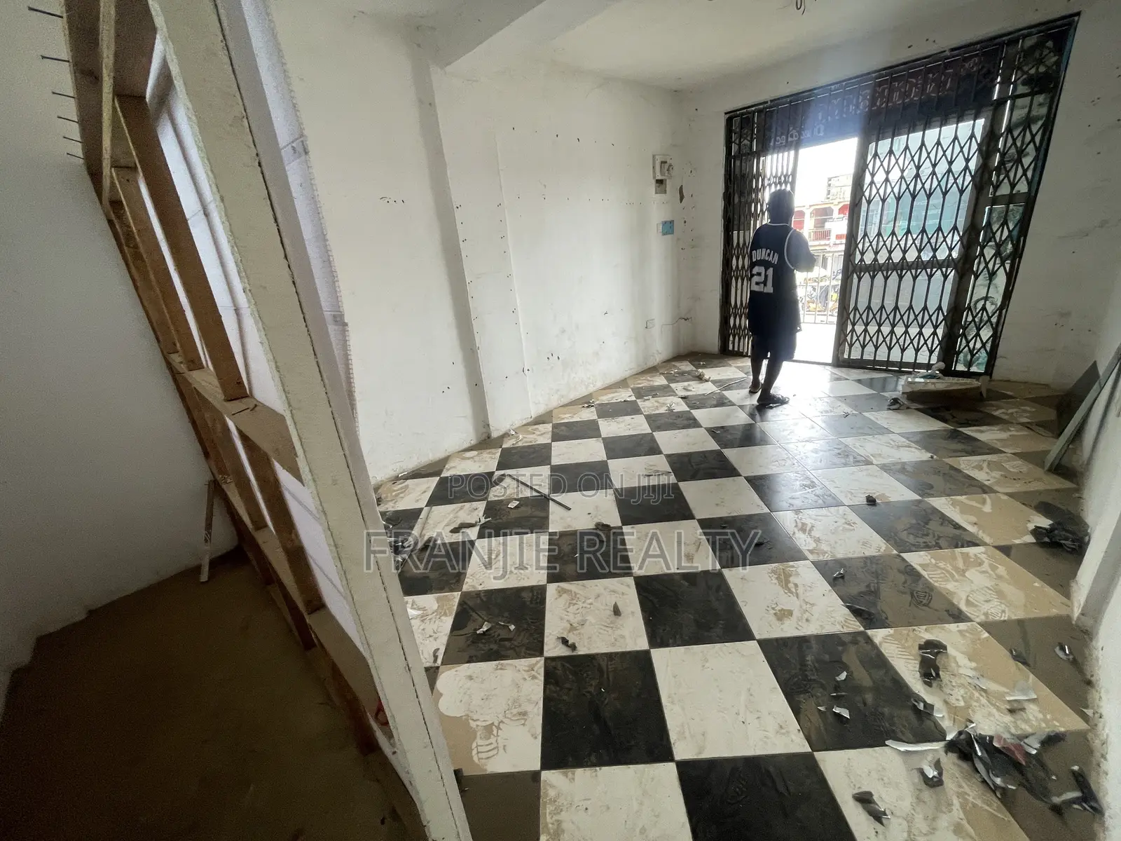 Shop 4 Rent at Kasoa