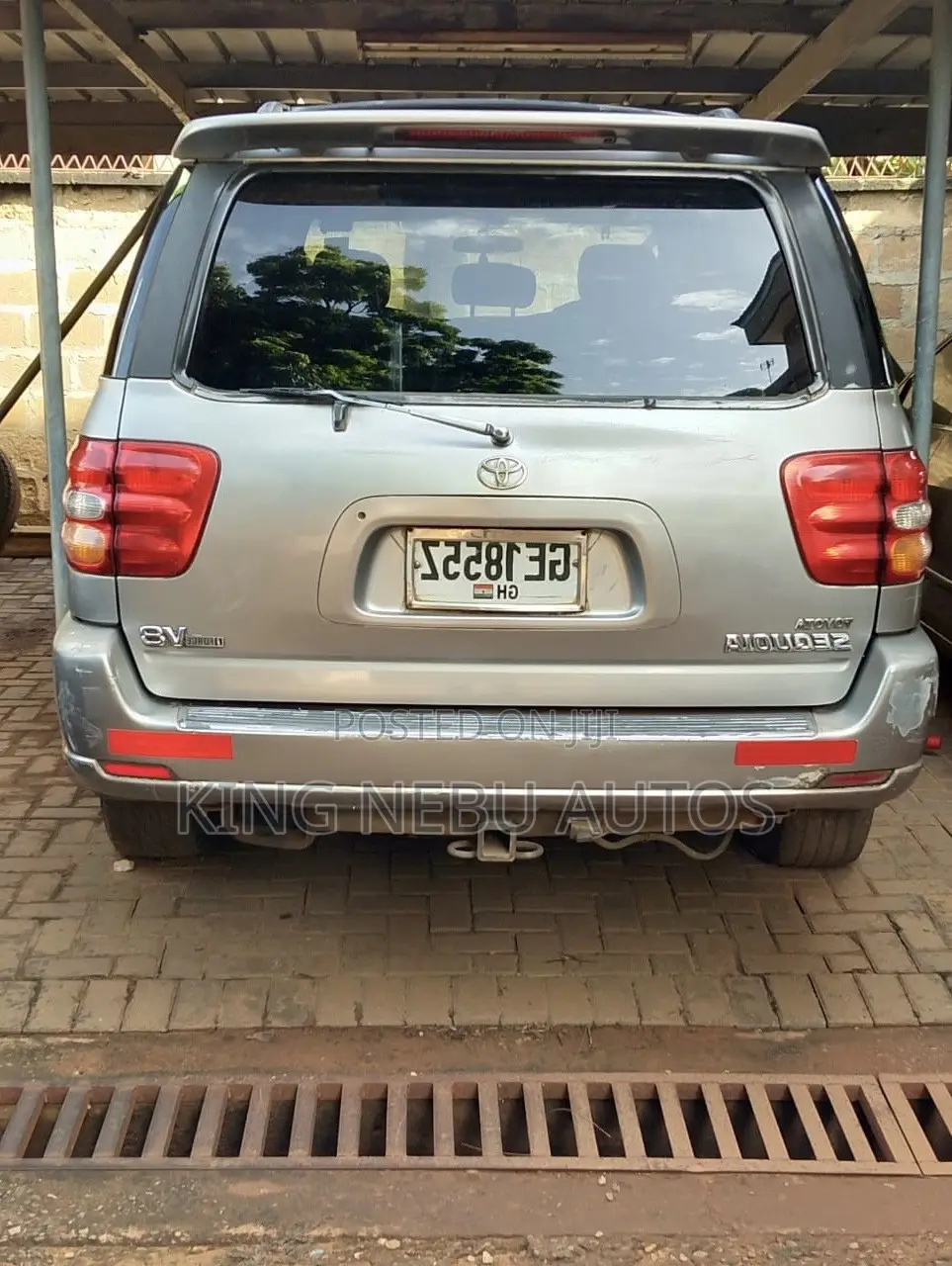 Toyota Sequoia Limited 4dr SUV (4.7L 8cyl 4A) 2004 Silver