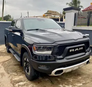RAM 1500 2020 Black