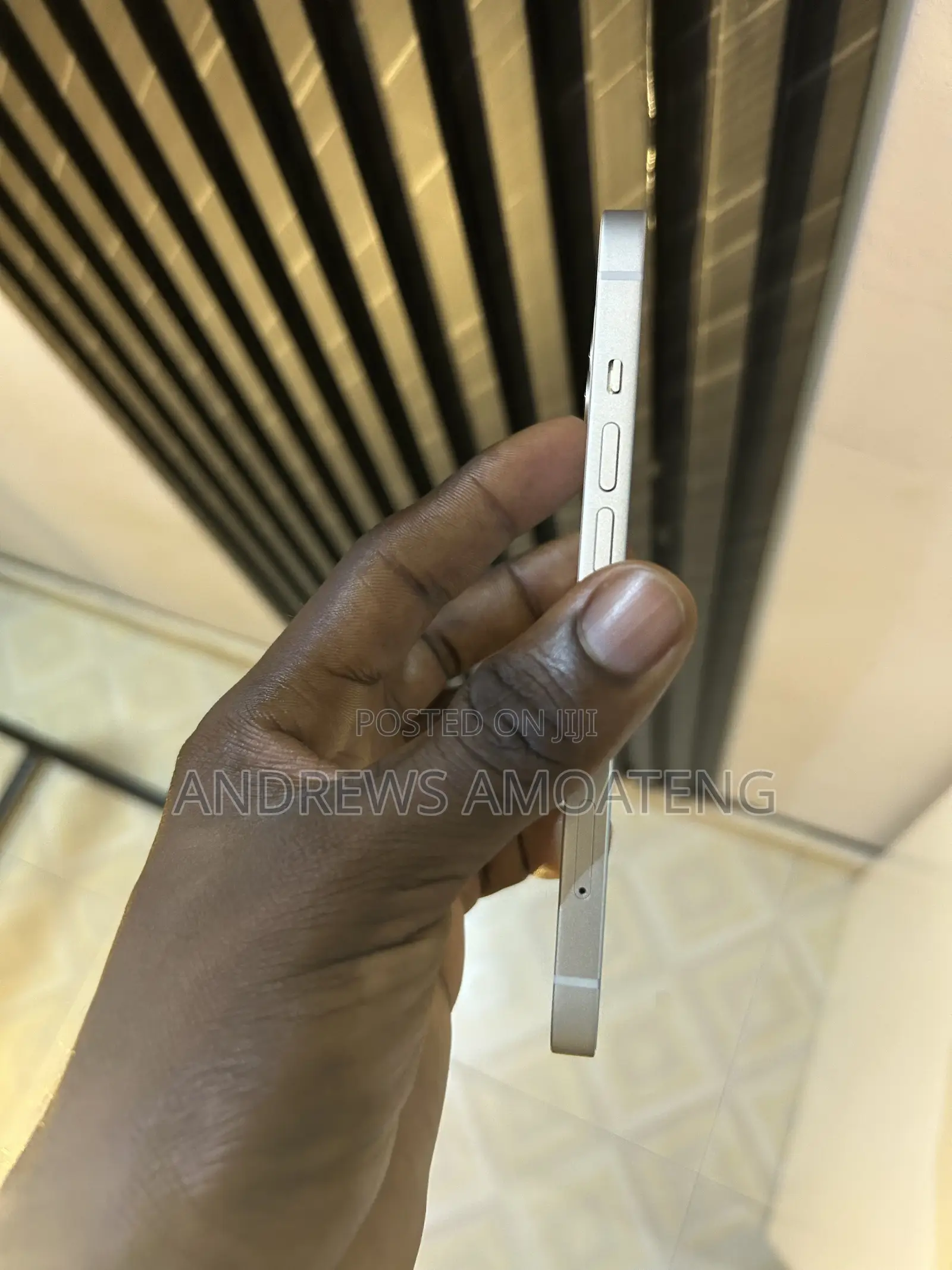 Apple iPhone 13 128 GB White