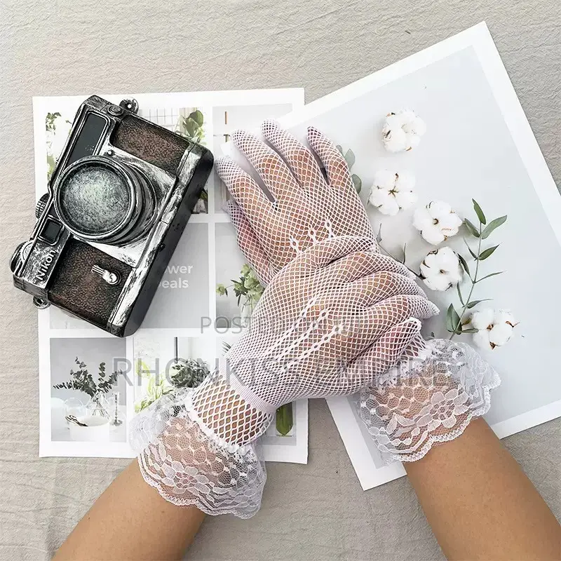 Hand Gloves
