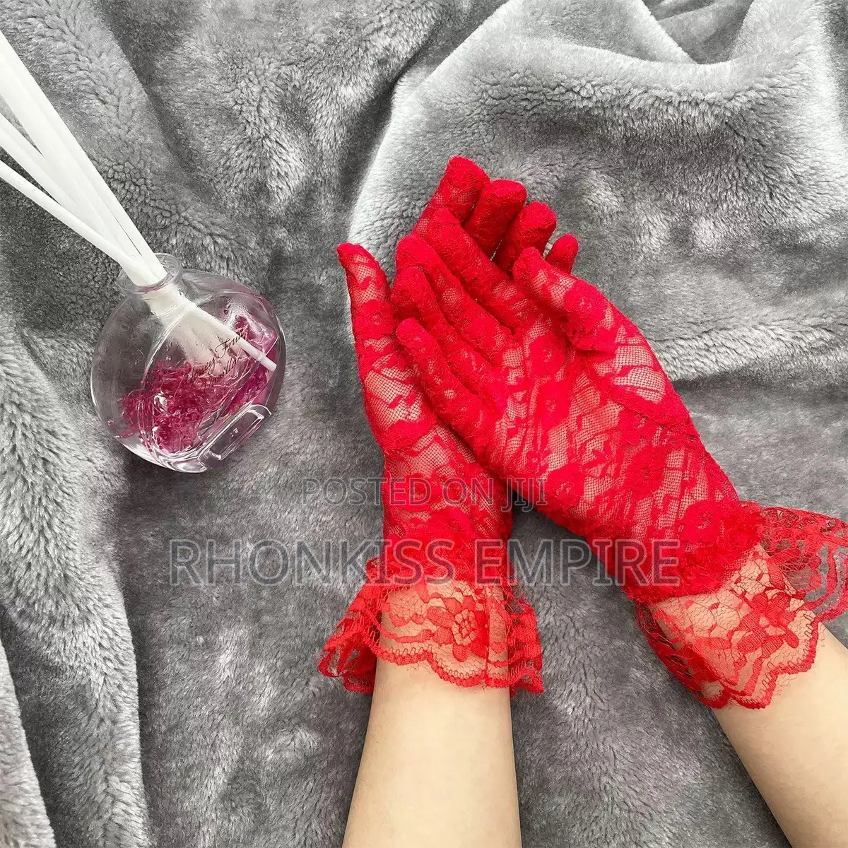 Hand Gloves