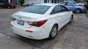 Hyundai Sonata 2013 White
