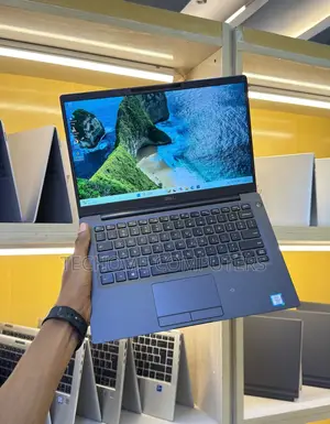 Laptop Dell Latitude 7490 8GB Intel Core i7 SSD 256GB