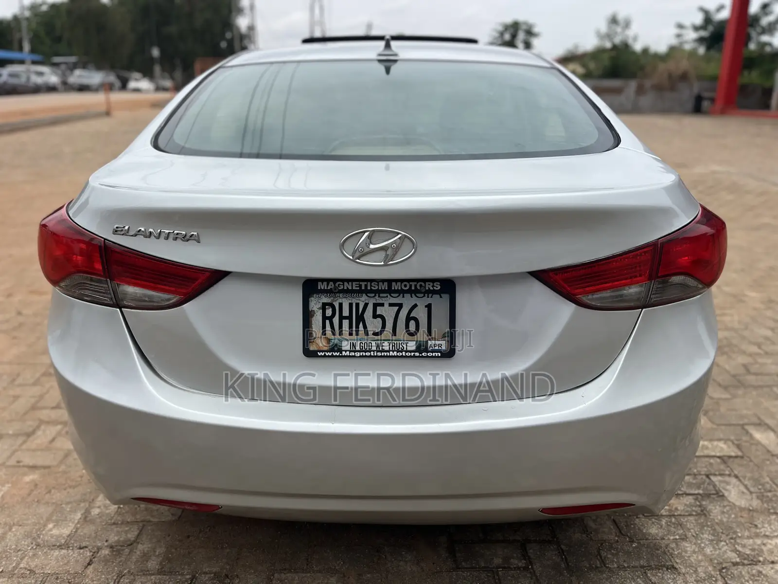 Hyundai Elantra 2015 Silver