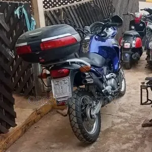Honda Transalp XL600V 2003 Blue