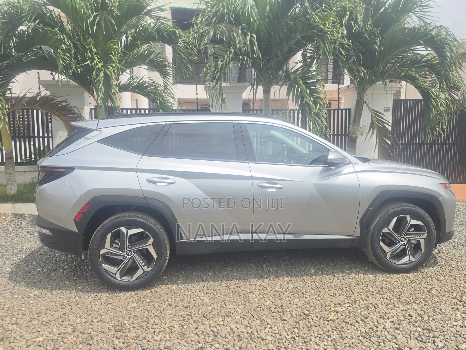 Hyundai Tucson Limited 2024 Silver