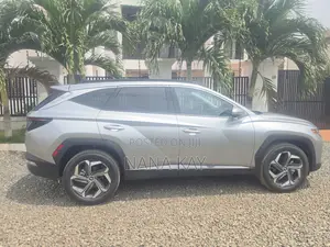 Hyundai Tucson Limited 2024 Silver