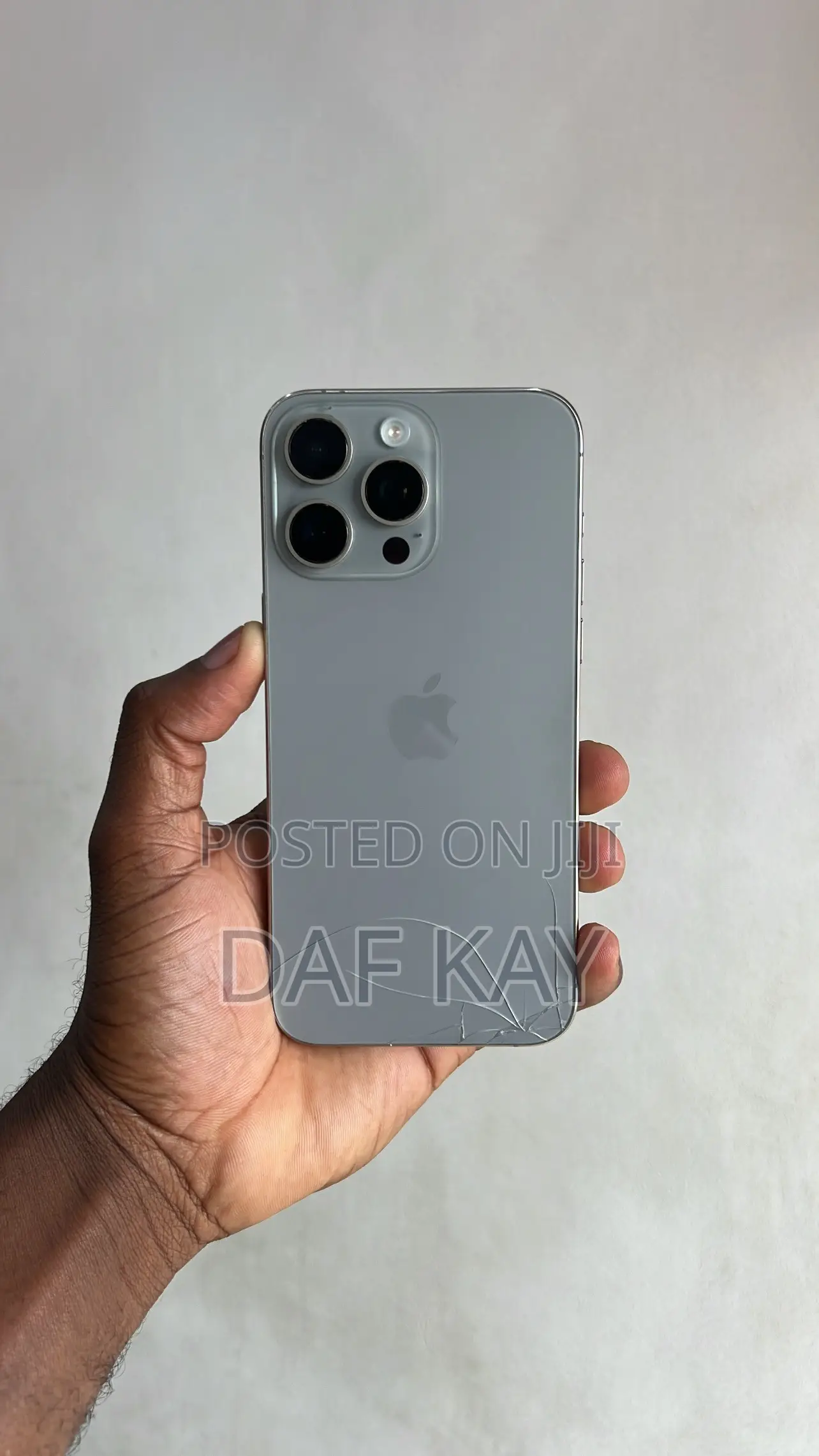 Apple iPhone 15 Pro Max 512 GB Gray