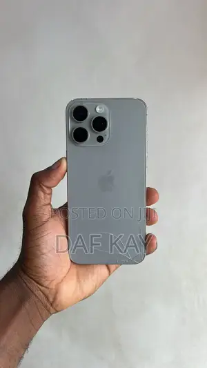 Apple iPhone 15 Pro Max 512 GB Gray