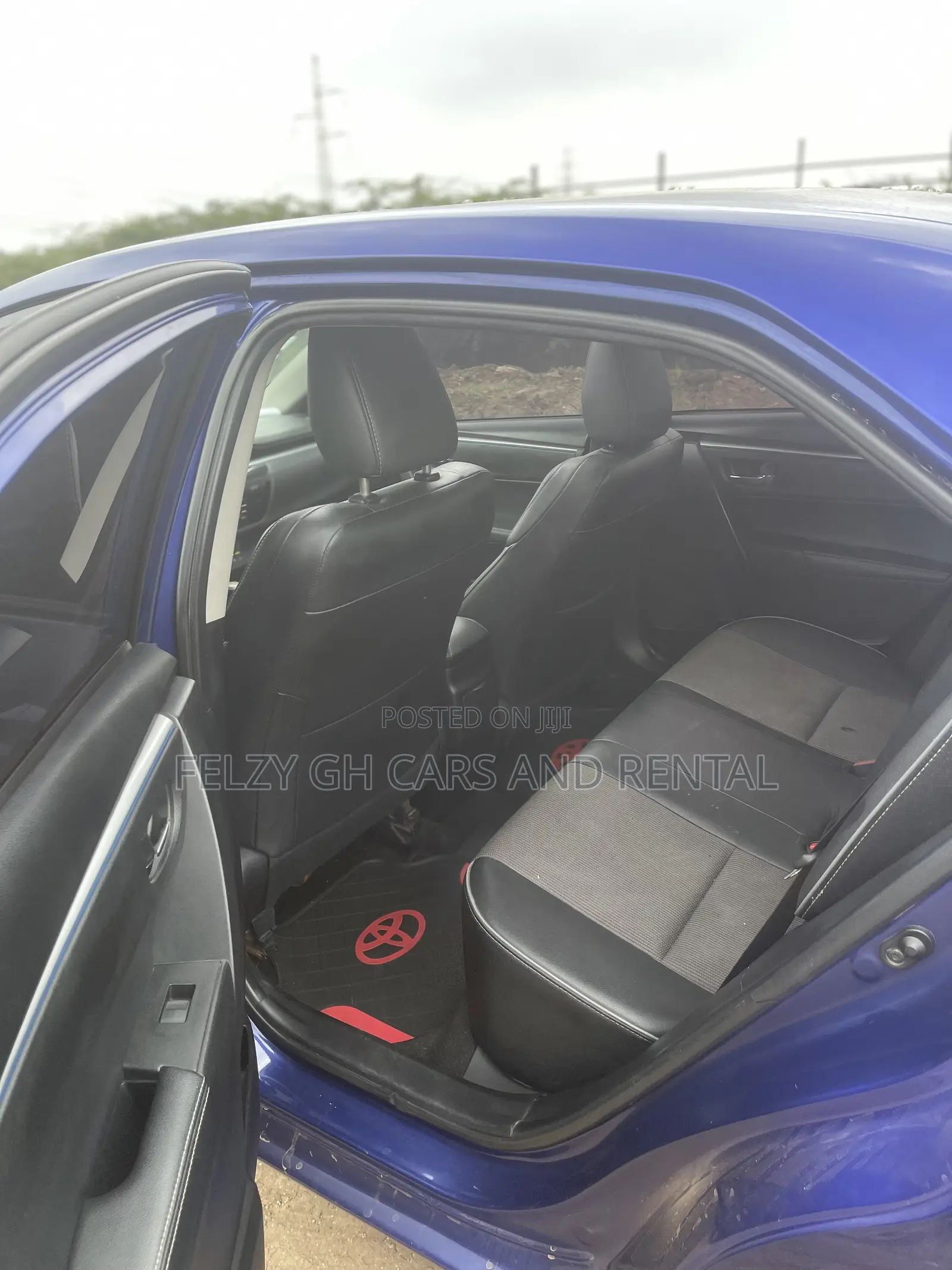 Toyota Corolla LE ECO Premium (1.8L 4cyl CVT) 2016 Blue