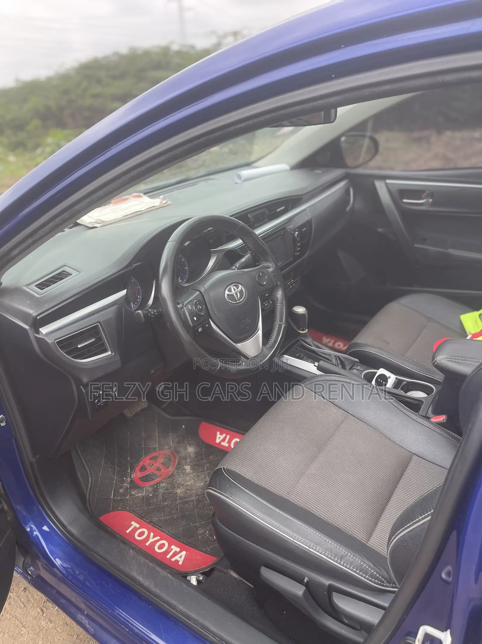 Toyota Corolla LE ECO Premium (1.8L 4cyl CVT) 2016 Blue