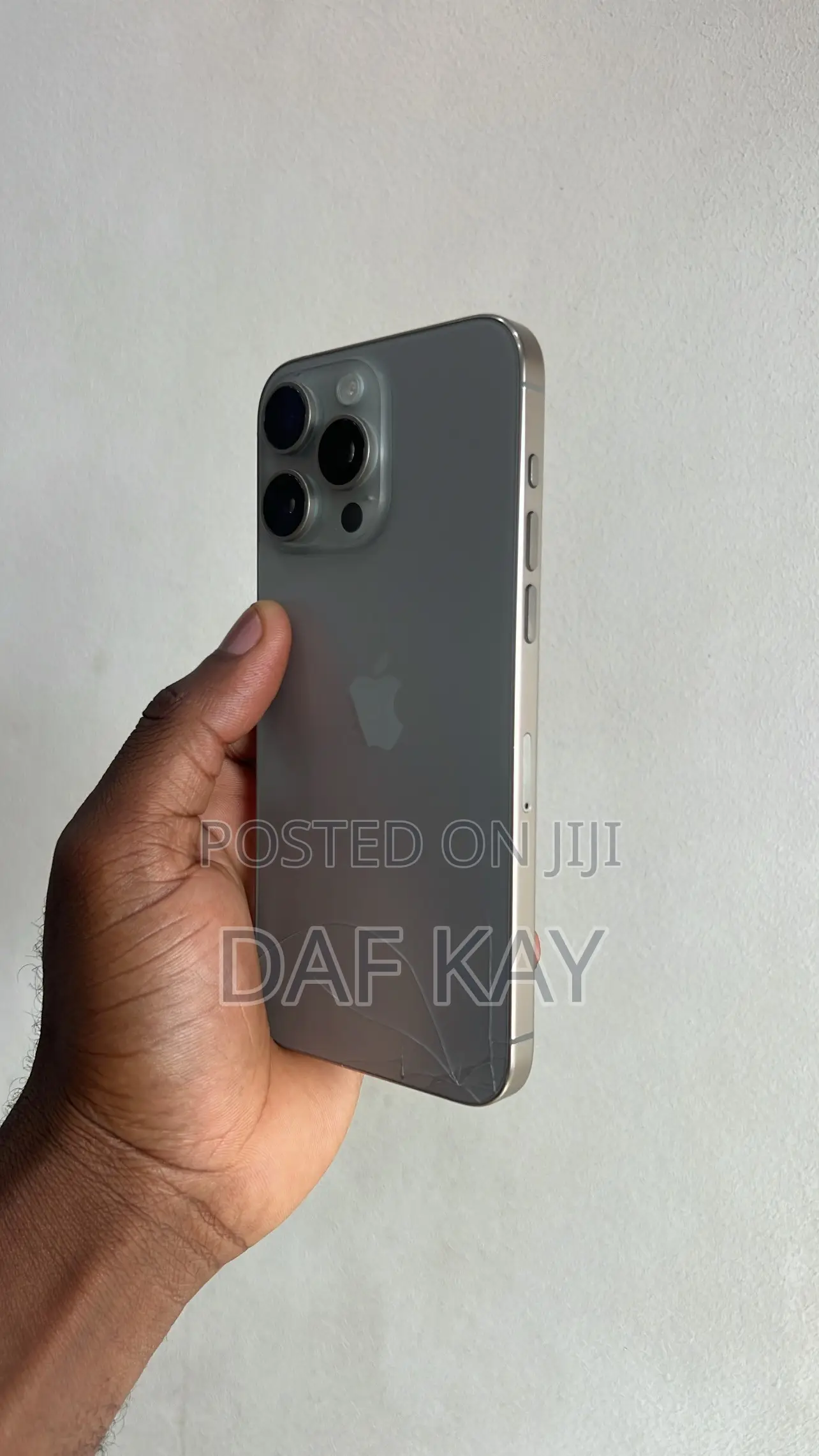 Apple iPhone 15 Pro Max 512 GB Gray