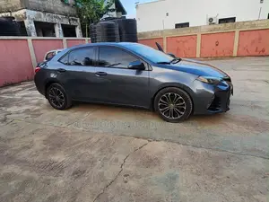 Toyota Corolla S 4dr Sedan (1.8L 4cyl CVT) 2015 Gray
