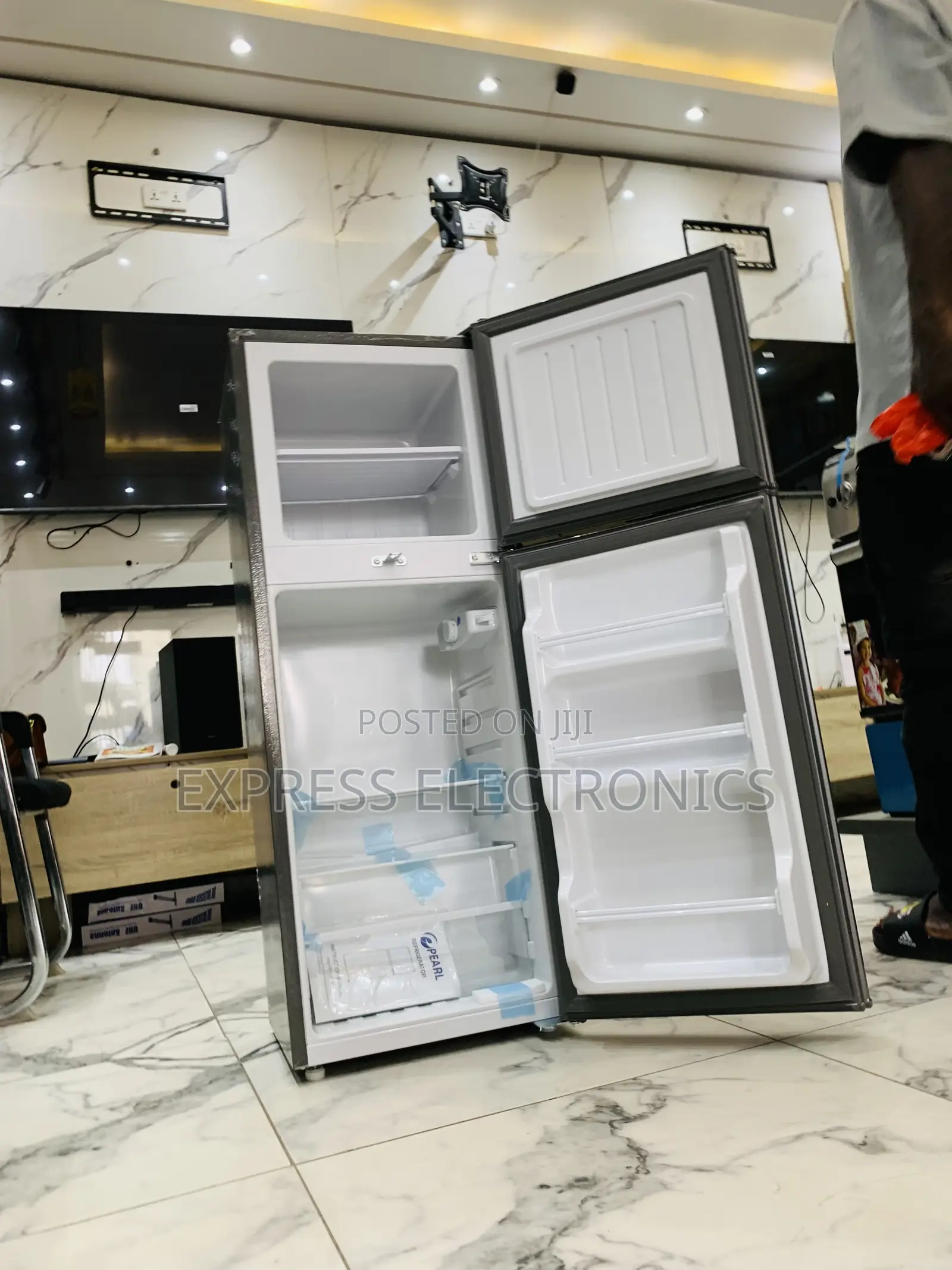 Available Now Pearl PF-216TBG-5E 136L Double-Door Top-Freezer Fridge