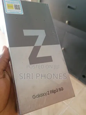 New Samsung Galaxy Z Flip3 5G 256 GB Yellow