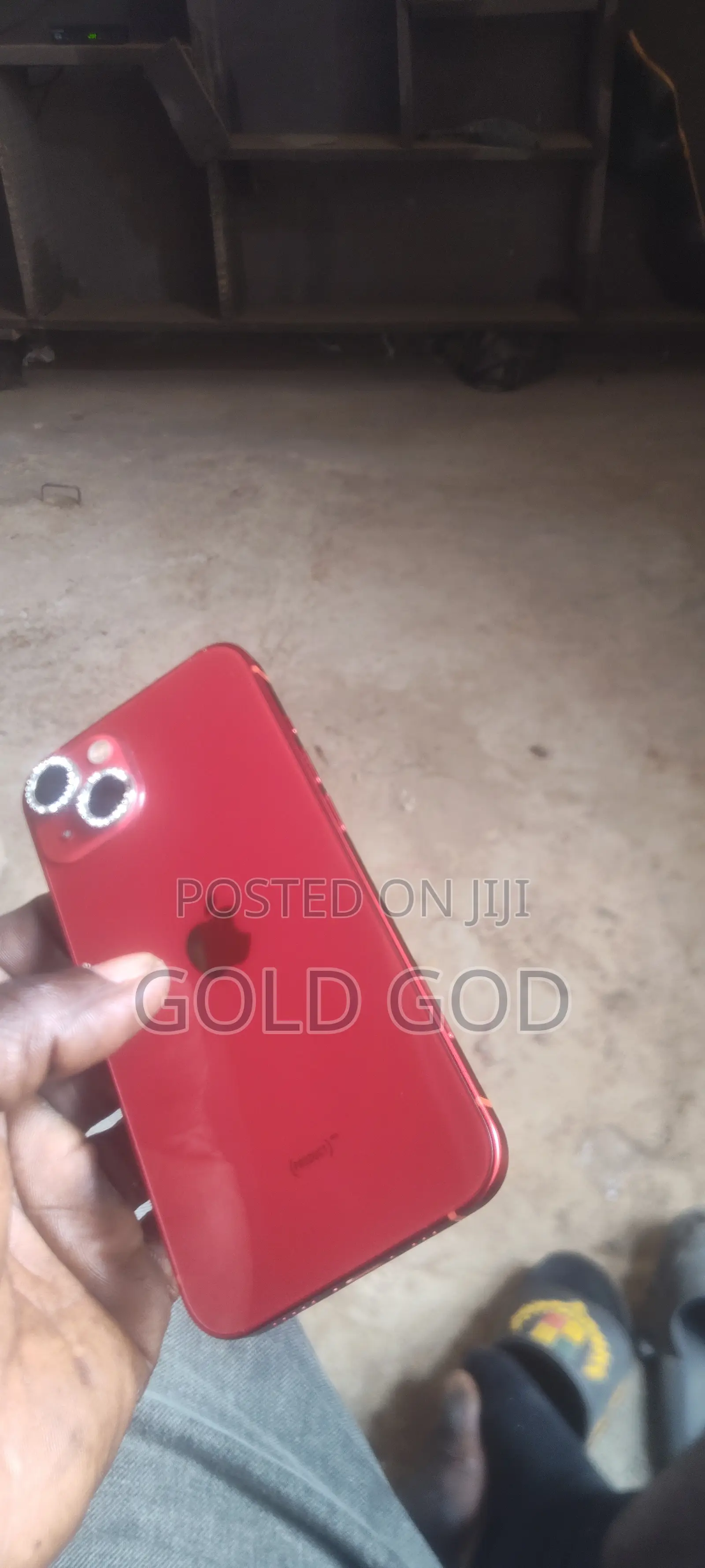 Apple iPhone 13 256 GB Red