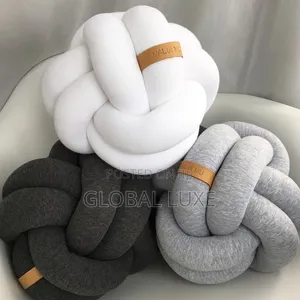 Luxury Throw Pillow – Soft Decorative Cushion