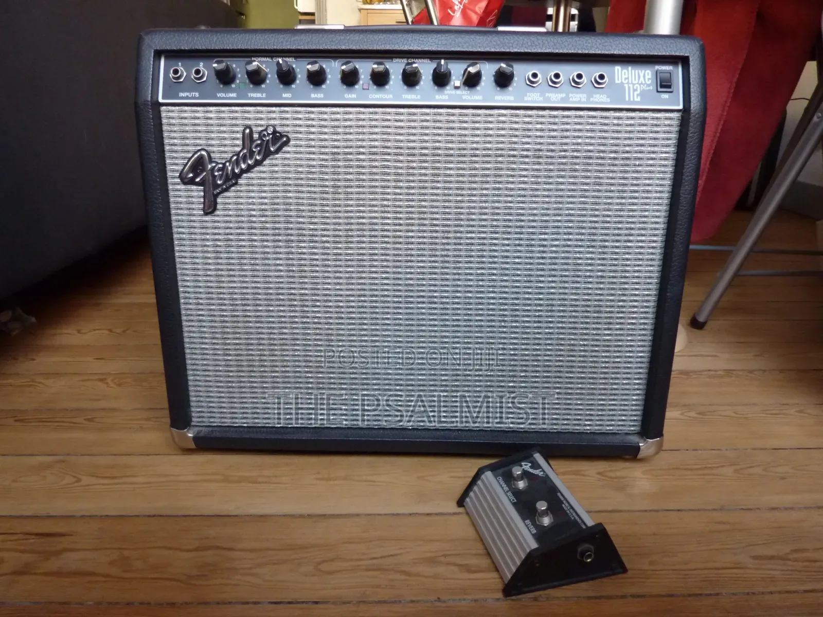 Fender Deluxe 112V Guitar Combo With Footswitch