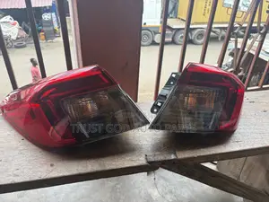 Honda Civic 2022-2025 Tail Light