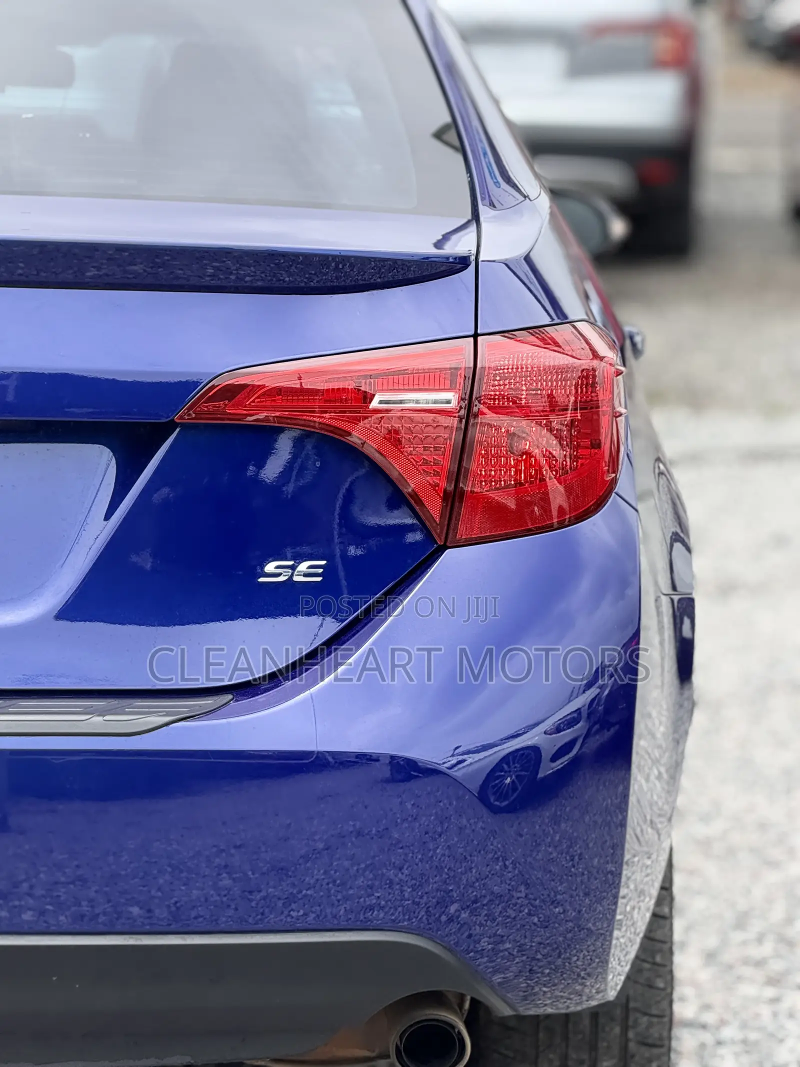 Toyota Corolla SE Special Edition 4dr Sedan (1.8L 4cyl CVT) 2017 Blue