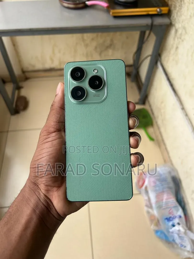 Tecno Spark 20 Pro 256 GB Green
