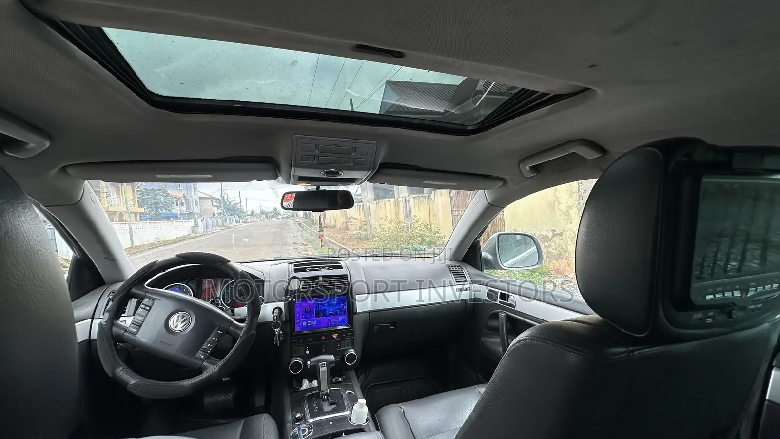 Volkswagen Touareg V6 TDI 2010 Gray