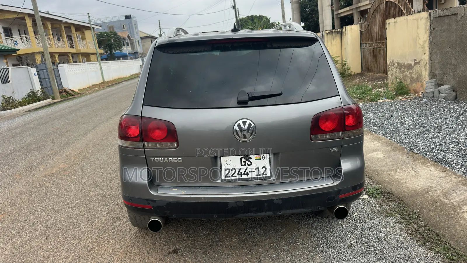 Volkswagen Touareg V6 TDI 2010 Gray