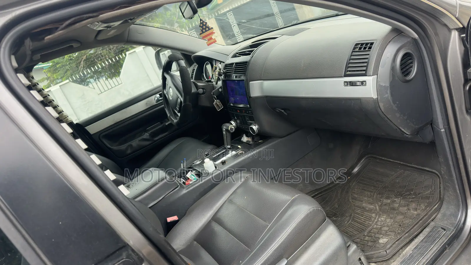 Volkswagen Touareg V6 TDI 2010 Gray