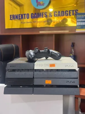 PS4 Standard Loaded With Games