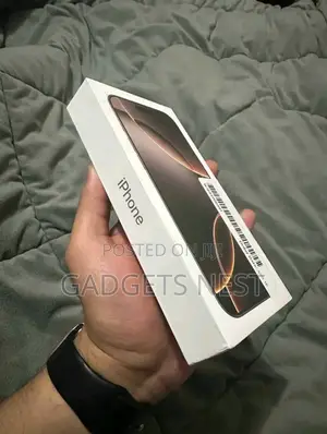 New Apple iPhone 16 Pro Max 1 TB Gold