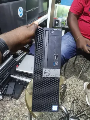 Desktop Computer Dell OptiPlex 7060 8GB Intel Core i7 SSD 256GB