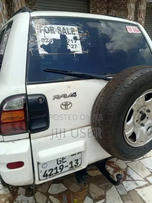 Toyota RAV4 2007 White