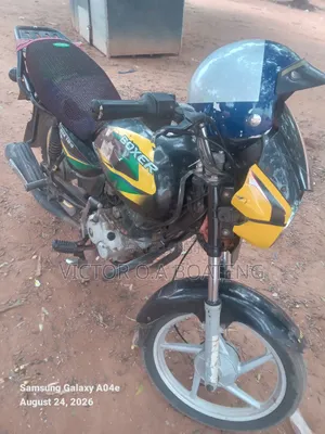 Bajaj Boxer 150 UG 2018 Red