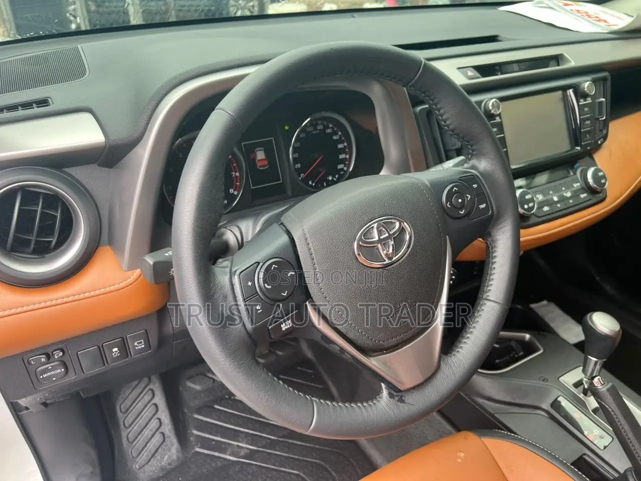 Toyota RAV4 2018 White