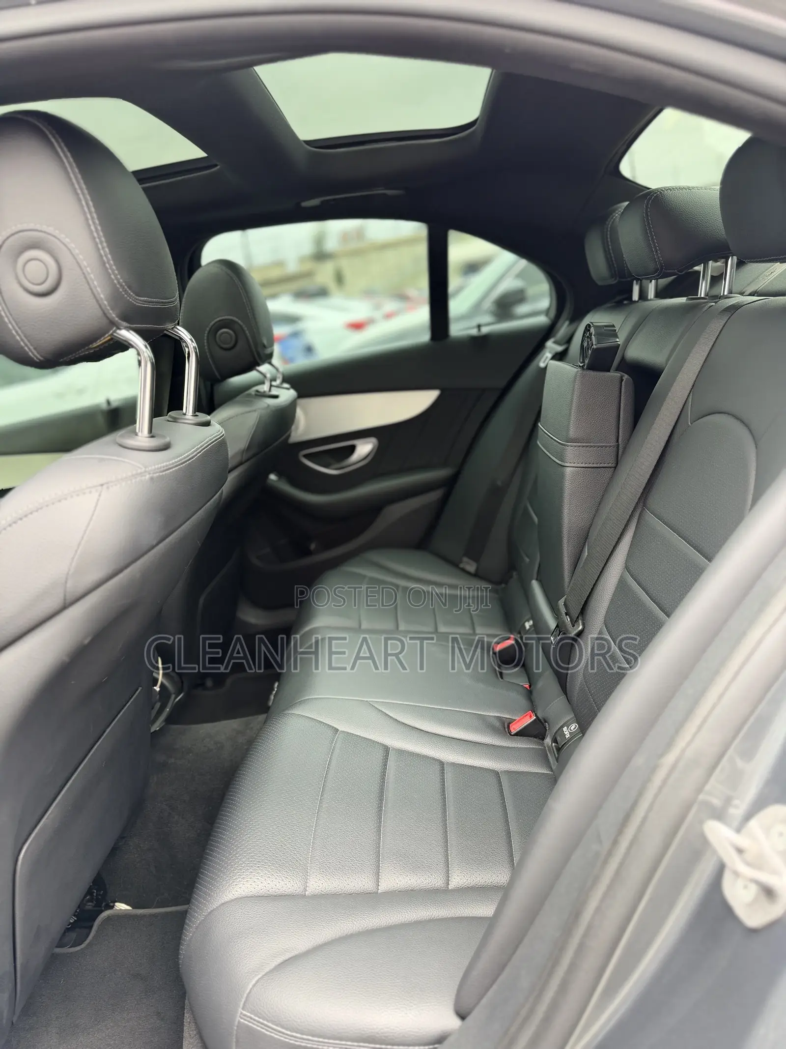 Mercedes-Benz C300 2020 Gray