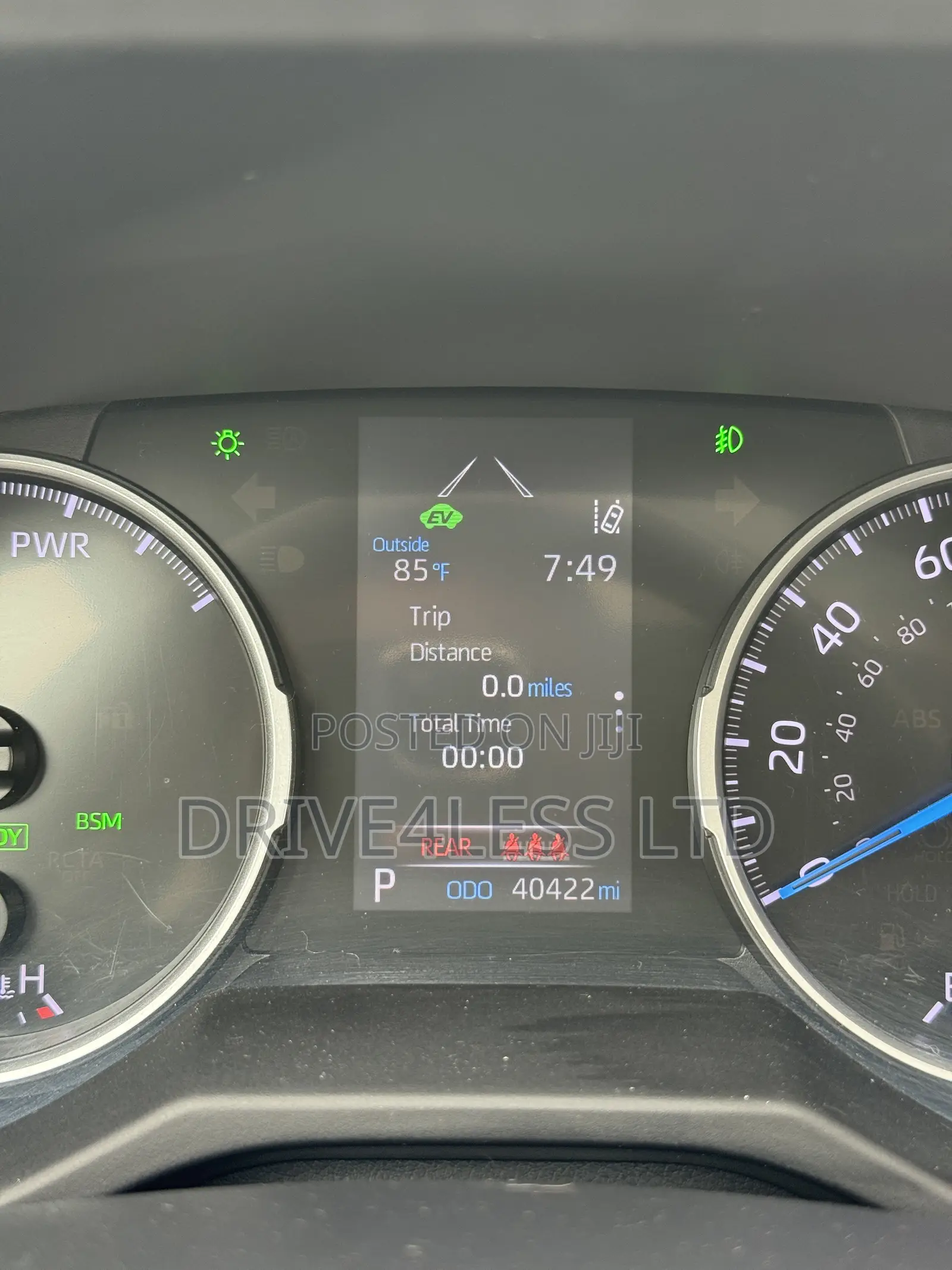 Toyota RAV4 XLE Premium 2021 Gray