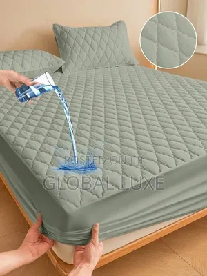 Waterproof Fitted Bedsheet – Mattress Protector
