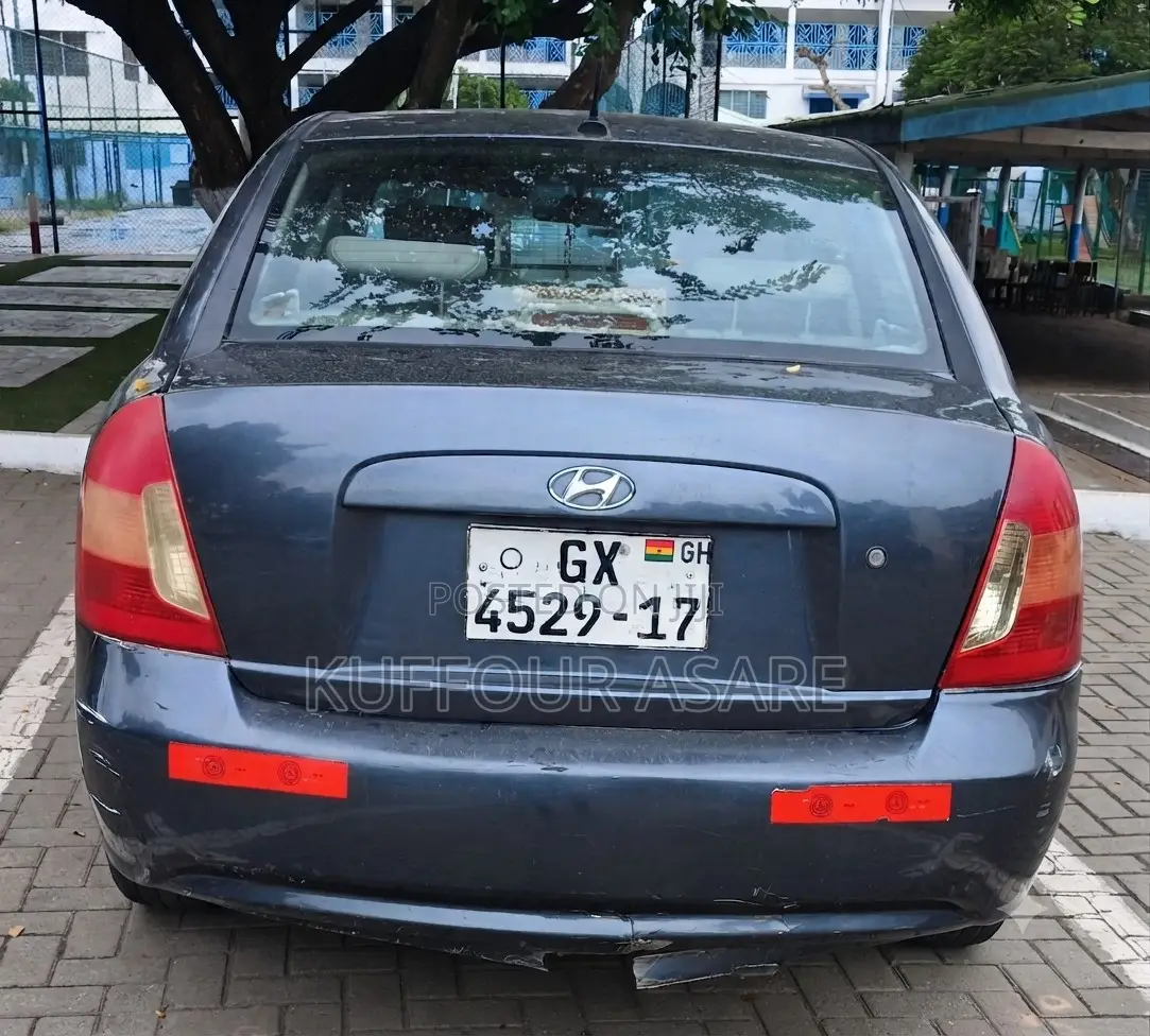 Hyundai Accent 2010 Blue
